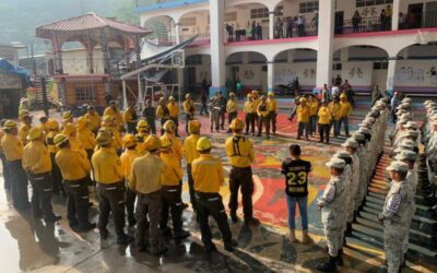 Avanza en 85% control de incendio forestal en San José Tenango