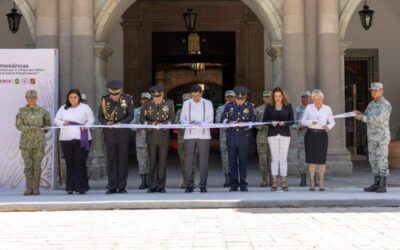 Oaxaca rinde homenaje a las fuerzas armadas y a AMLO con exposiciones fotográficas