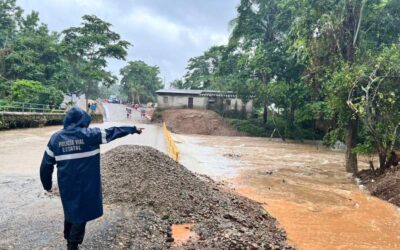 En atención constante recorre Gobierno del Estado municipios de Oaxaca ante las recientes lluvias