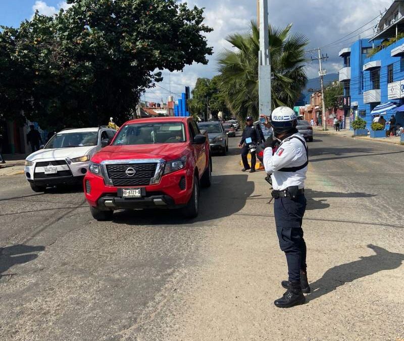 Policía Vial Estatal despliega 420 elementos en festividades del Día de Muertos