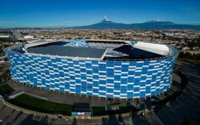 Aficionados acampan en busca de boletos para la final en el Cuauhtémoc