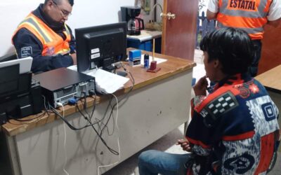Policía Vial Estatal localiza y entrega a menor reportado como extraviado en Tuxtepec