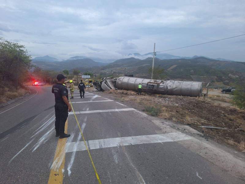 Se mantiene cerrado el paso sobre la 190