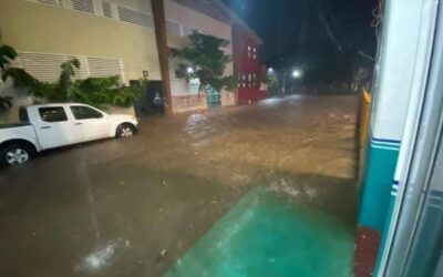 Deja lluvia inundaciones en la región del Istmo