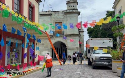 Adornan calles del centro de la Ciudad, por Guelaguetza