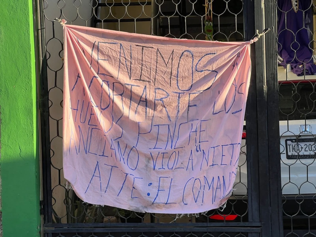 Instalan manta en domicilio de la Cascada