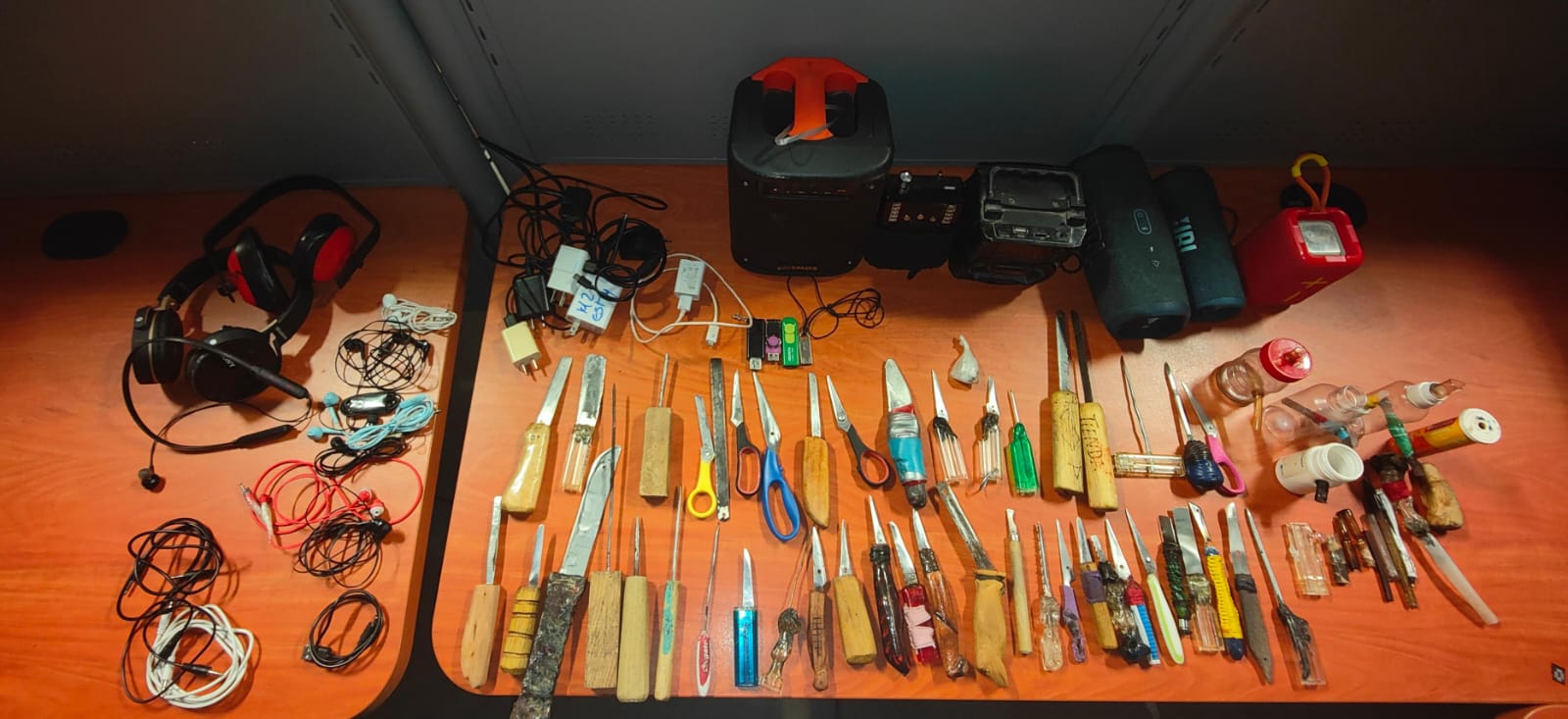 Decomisa SSPC más de 80 objetos y sustancias no permitidas en el Centro Penitenciario Varonil de Tanivet