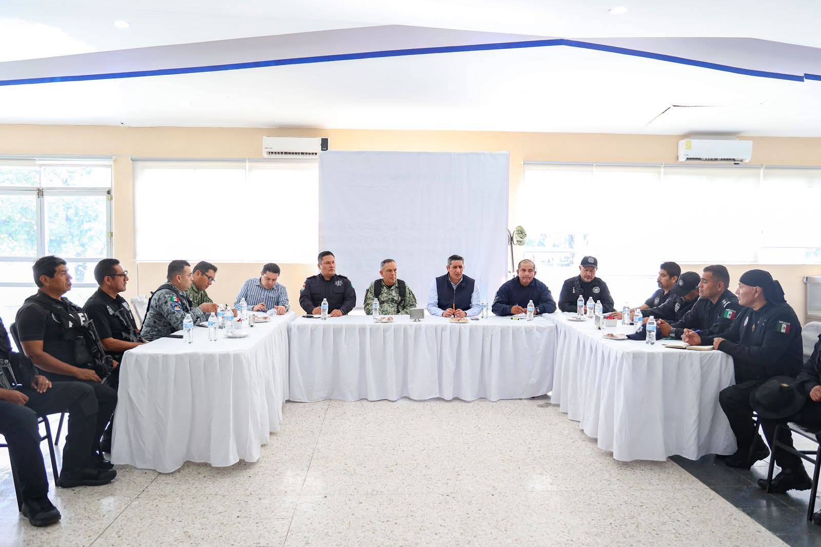 MARINA, DEFENSA, GN, AEI, SSPC y C5 intensifican acciones directas con Operación Sable en Juchitán para reforzar seguridad en el Istmo: Fiscalía de Oaxaca