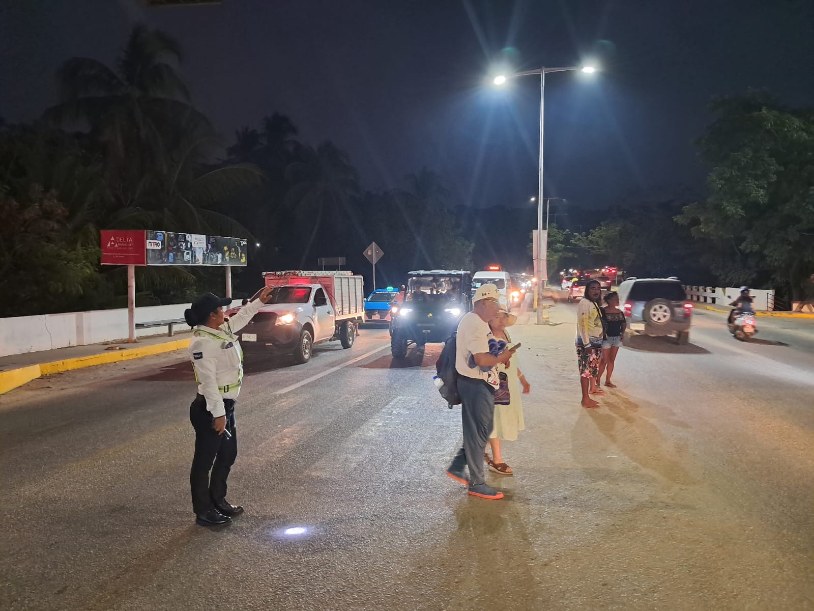 Despliega Policía Vial Estatal operativo de seguridad en Puerto Escondido durante Fiestas de Noviembre 2025