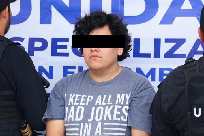 Fiscalía de Oaxaca desarticula red de distribución de pornografía infantil, analizan más de 70 mil archivos asegurados: Bernardo Rodríguez Alamilla