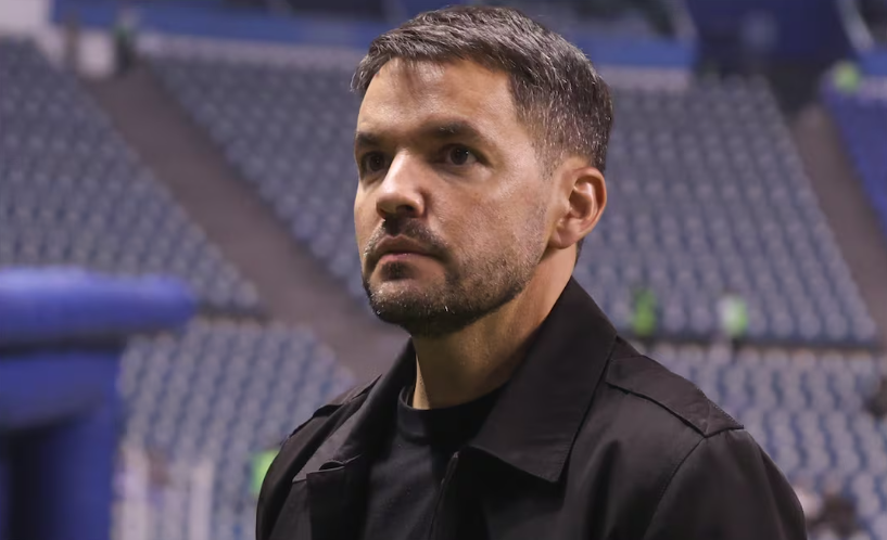 Larcamón pide seriedad ante Vancouver FC; Charly Rodríguez respalda a Jorge Sánchez