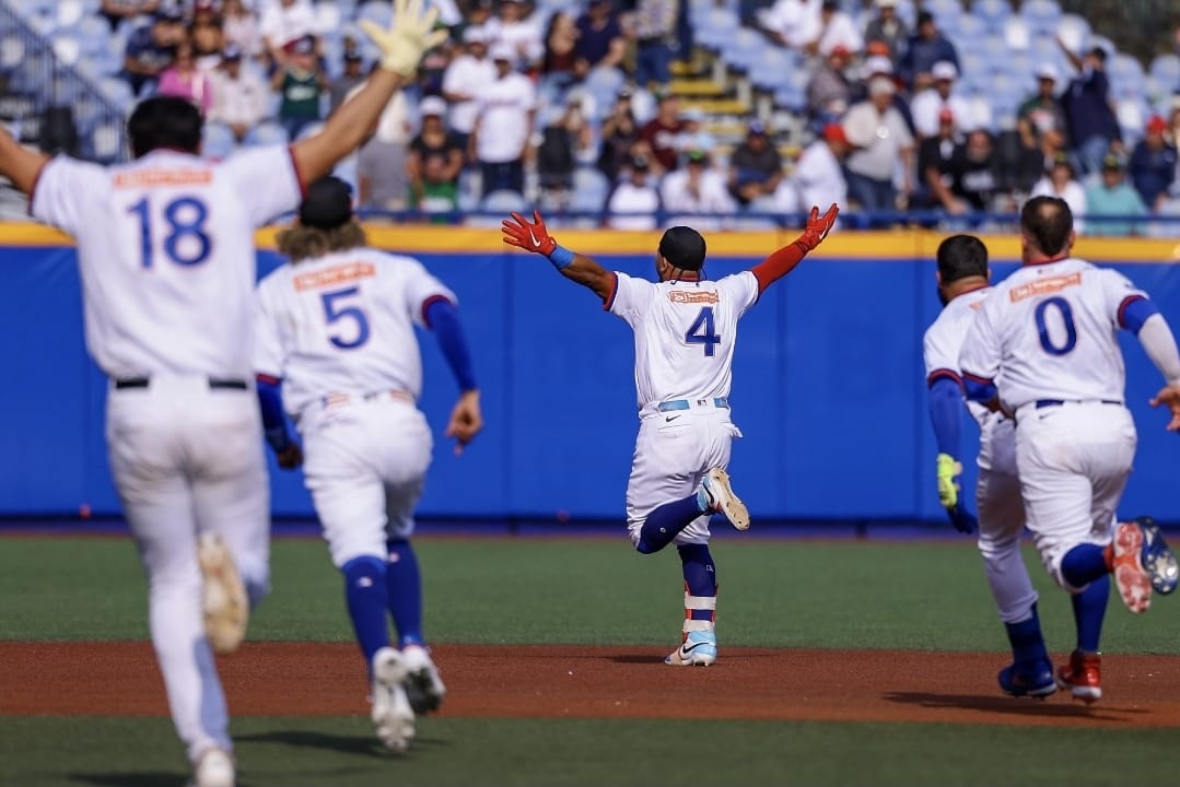 Puerto Rico vence a México