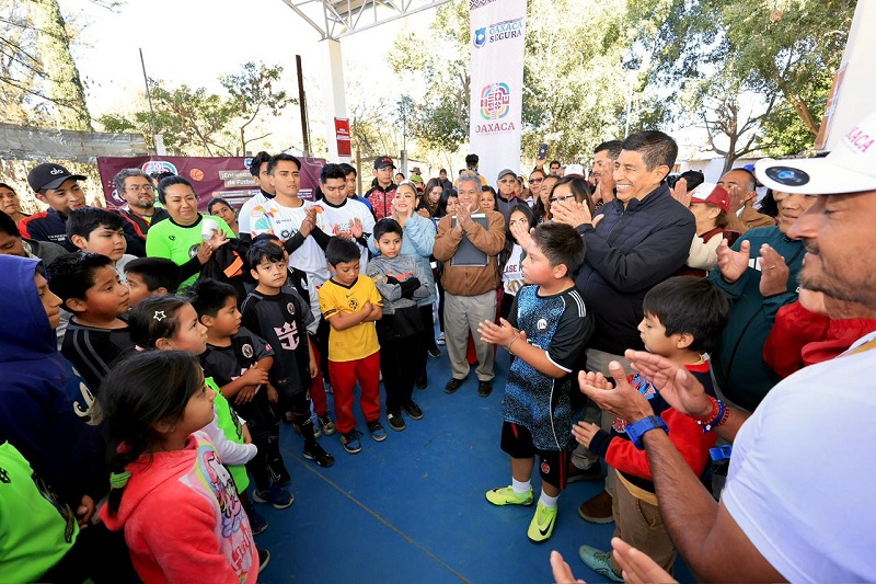 Constata Salomón Jara actividades culturales y deportivas de la estrategia Oaxaca Segura para prevenir violencia en la ciudad capital