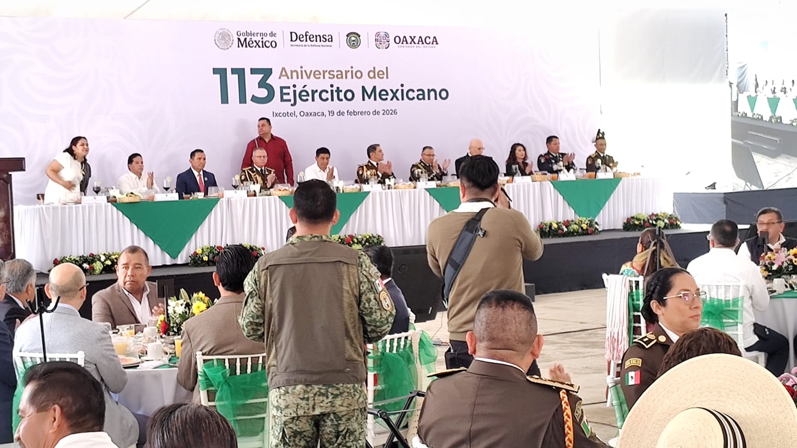 Celebra Oaxaca 113 aniversario del Ejército Mexicano