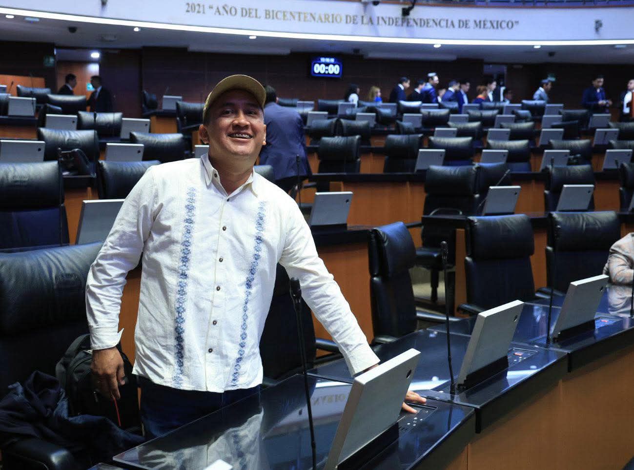 Vota senador Antonino Morales a favor de reforma para reducir gastos y fortalecer el bienestar