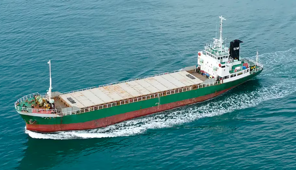 Estados Unidos atacó un barco que intentaba romper el bloqueo y llegar a un puerto iraní