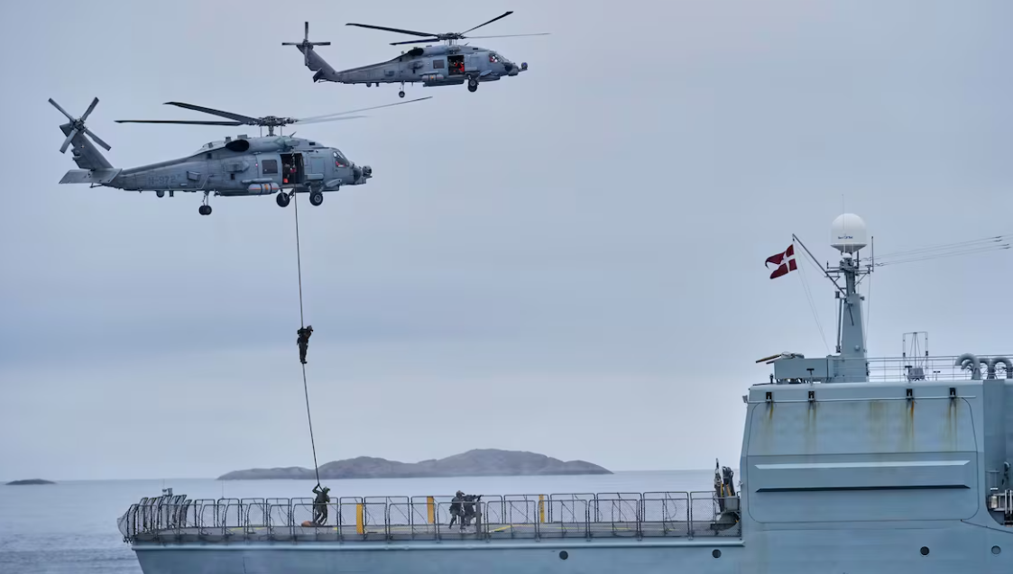 Estados Unidos negocia con Dinamarca su expansión militar en Groenlandia