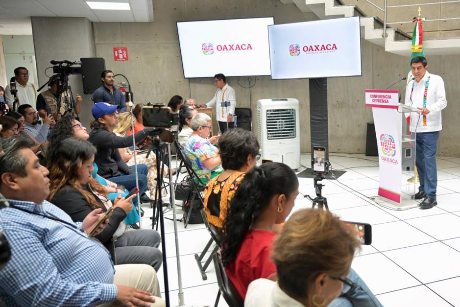 Atiende Gobierno de Oaxaca necesidades y peticiones de la Sección 22