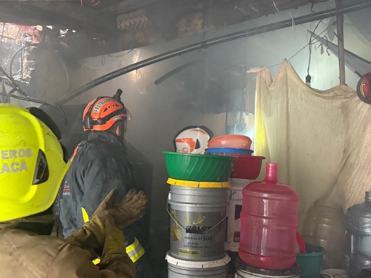 Protección Civil Municipal atiende incendio en vivienda de la colonia Reforma