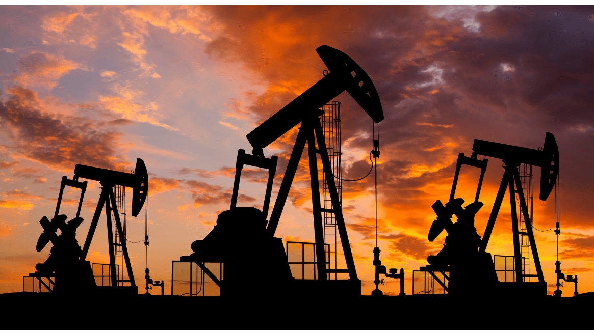 Reservas mundiales de petróleo caen a mínimos desde 1990, pero AIE anticipa superávit histórico en 2027