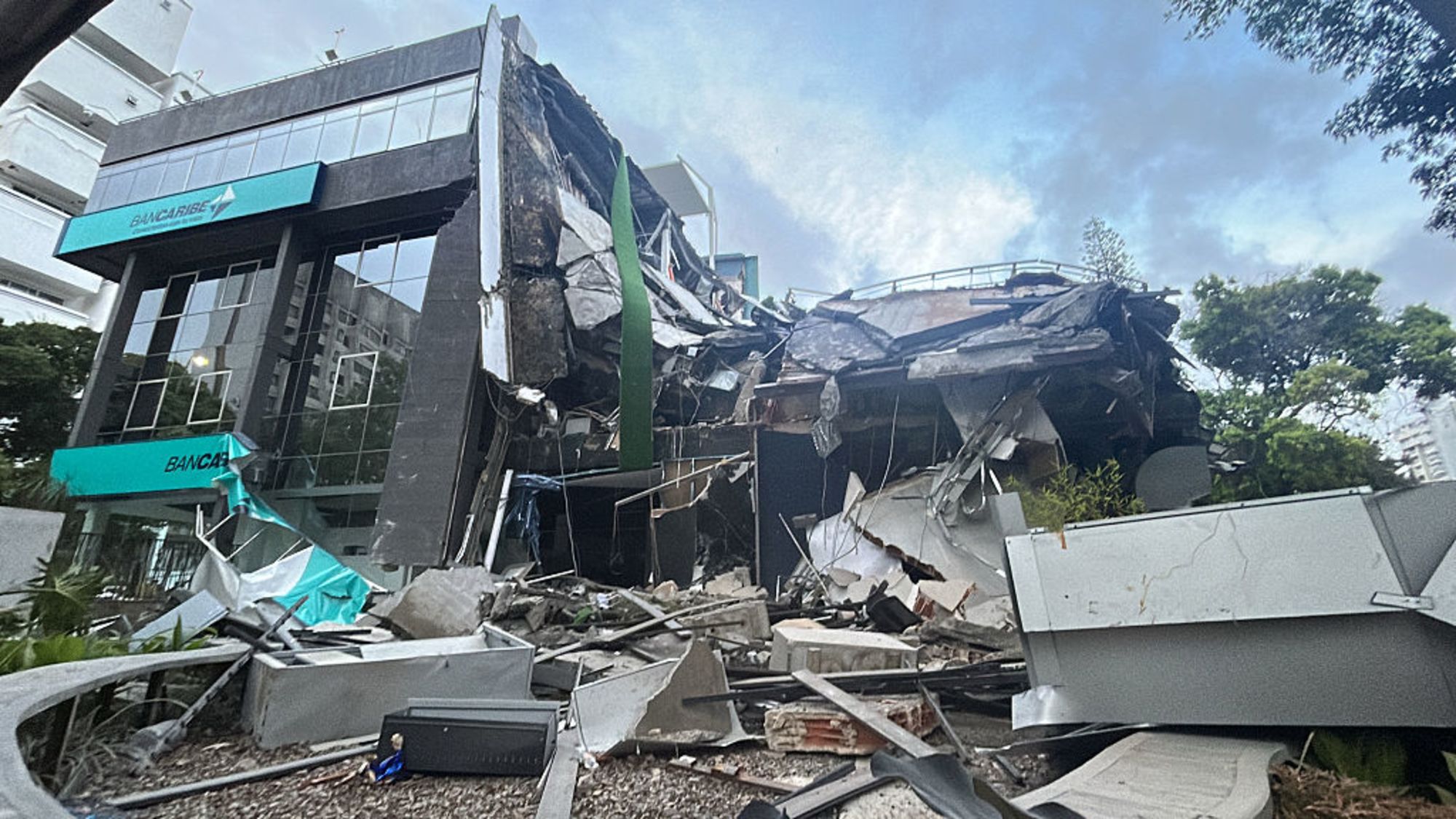 Sismos en Venezuela: reportan 32 muertos y 700 heridos; declaran estado de emergencia