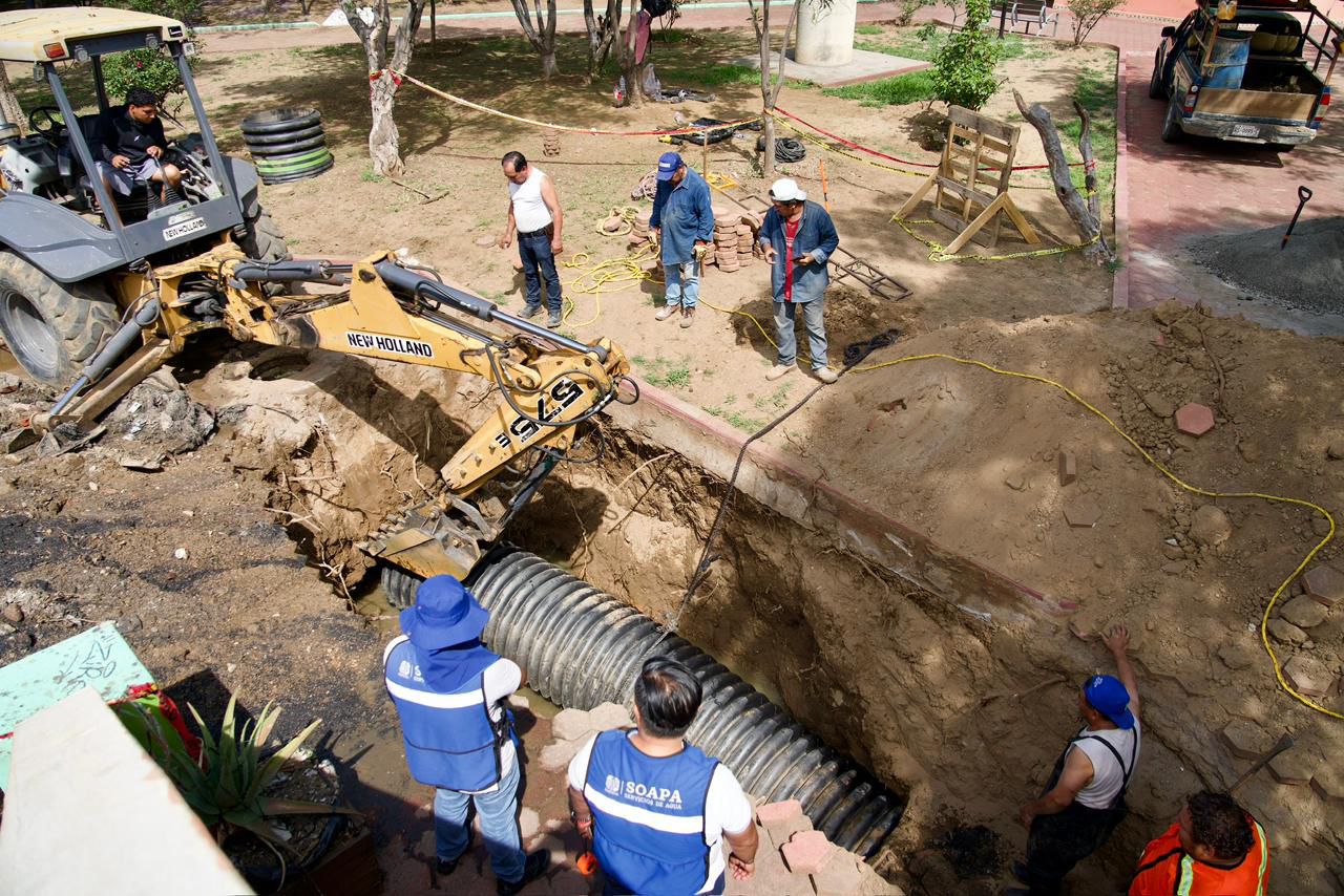 Rehabilitaron Ceabien y SOAPA colector sanitario del Parque del Amor