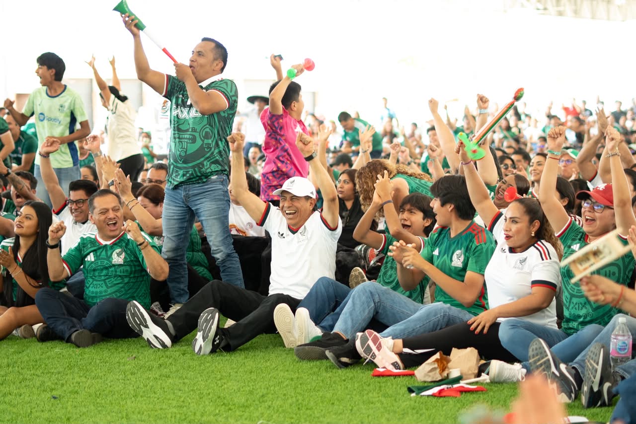 Vibra Parque Primavera Oaxaqueña con grito de ¡Goool!; Un éxito la transmisión de partido inaugural del Mundial 2026
