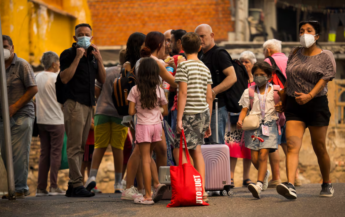 Cuando “evacuación” es la palabra del día: niños, vecinos discapacitados, perros y también autoridades